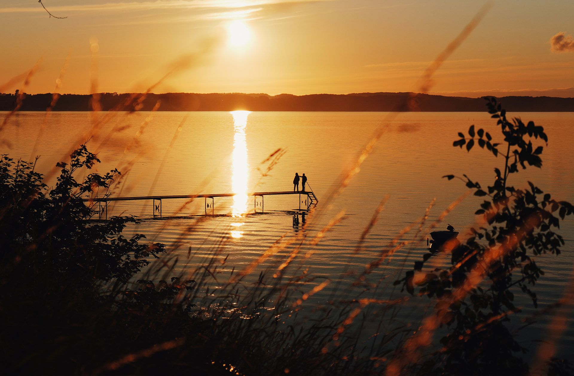 Zonsondergang aan het water